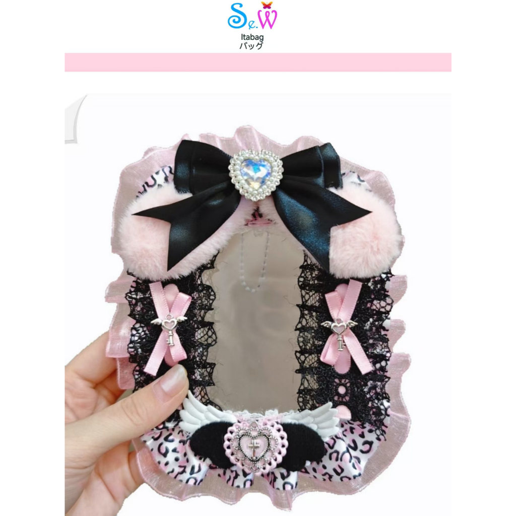 [พร้อมส่งสินค้า] Se.W Young Lady Frame Card, Princess Frame Card Cute Bag Hanging Keychain Frame Car