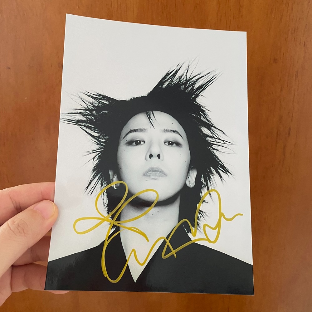 มือลงนาม Photo Bigbang G-Dragon ลายเซ็น Karma Photo K-POP 5*7 2025