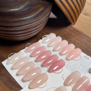SHAKA สีทาเล็บเจลนู้ดนางฟ้า 9 สี โทนเบาสว่าง เพ้นท์เล็บ โทนสีนู้ด แบบแช่ออก ติดทนนาน UV ทำเล็บ [SK121]