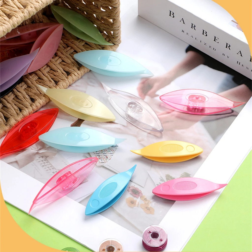 1เซ็ตพลาสติกTatting Shuttle Weaverลูกไม้ด้ายทอผ้าเครื่องมือCandyสีมือทอกระสวยขนาดเล็กทอผ้าเครื่องมือเย็บติดตั้ง