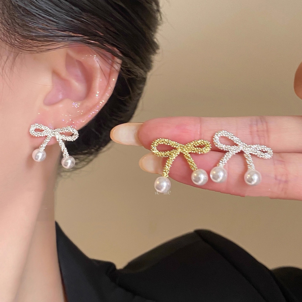 แฟชั่น ต่างหูโบว์มุกเกาหลีหญิงสีทองสีเงินประณีตของขวัญวันเกิดนักเรียน