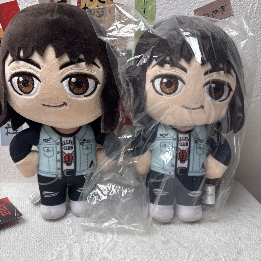 Stranger Things Eddie Munson Plush Toy – สินค้าตุ๊กตายัดไส้นุ่มน่ารัก