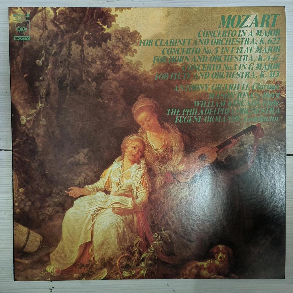 Mozarts Clarinet Orchestra Concerto, Horn Concerto, ขลุ่ย Concerto 12寸 ไวนิล lp