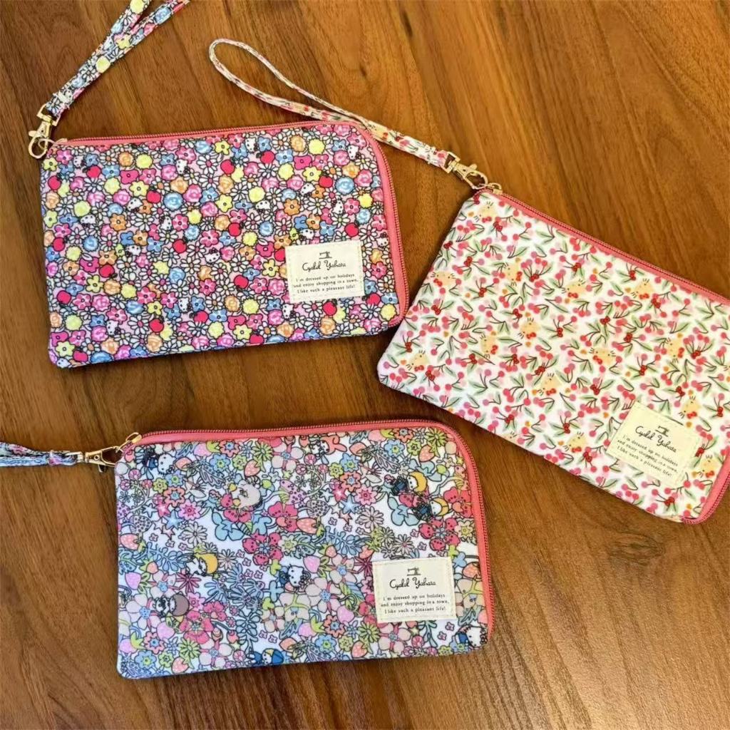 ❤️กระเป๋าเก็บของเก็บของ❤️Hello Kitty Melody 50th Anniversary Probe Garden Series Passport Bill Bank 