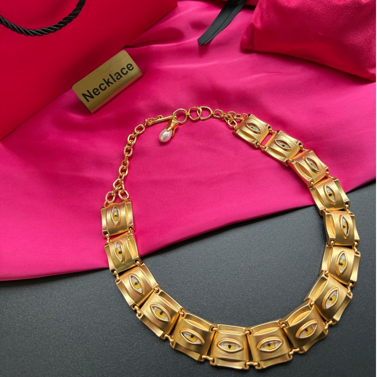 สร้อยคอสี่เหลี่ยมทองหนา Sharparei Devil's Eye