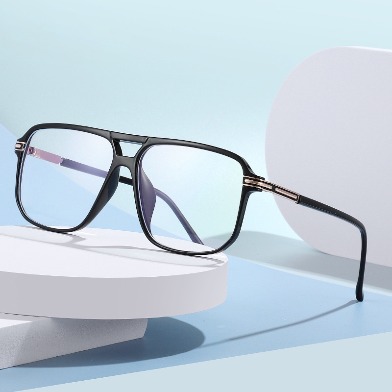 Retro Luxury Blue Light Blocking แว่นตานักบินสแควร์กรอบ TR90 Mem ผู้หญิง Commute แว่นตากันแดดแว่นตาแฟชั่นสําหรับใช้ทุกวัน