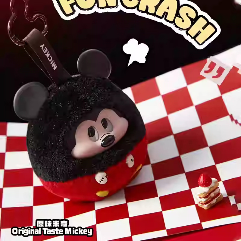 [อุปกรณ์เสริม] Disney Mickey Fun Collision Series ตุ๊กตาไวนิล Charm ของขวัญรับปริญญาสาว