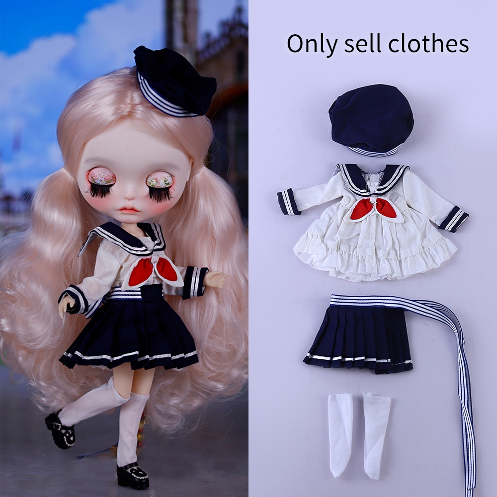 เสื้อผ้า DBS Blythe ขายเฉพาะเสื้อผ้าไม่มีตุ๊กตาและรองเท้า