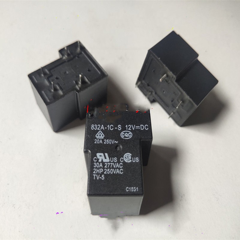 รีเลย์ 832A-1CS 12VDC 24VDC 5 Pins 1 เปิด 1 ปิด