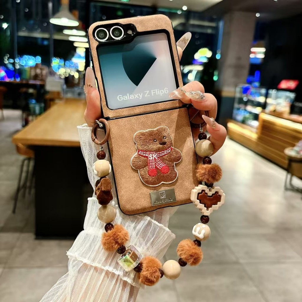 Samsung Z Flip34567 7FE เคสโทรศัพท์หน้าจอพับผ้าพันคอตุ๊กตาน่ารักสร้อยข้อมือหมี OPPO FindN3Flip/N2fli