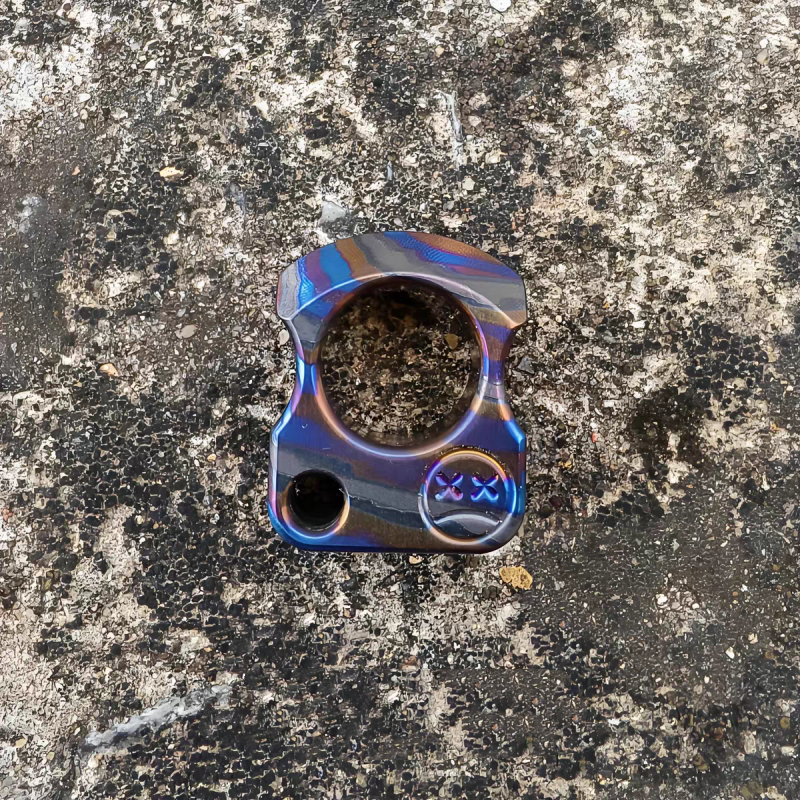 Zirconium Horse Handmade Burnt Color จี้สร้อยคอผู้ชาย | EDC Daily Matching เนื้อที่ไม่ซ้ําใคร