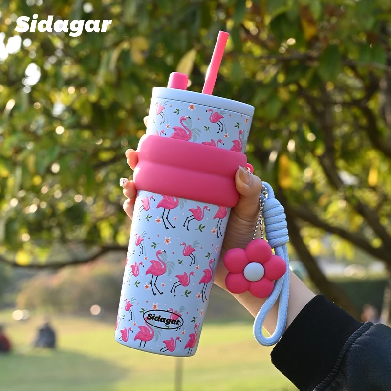 Sidagar (710ml) กระติกน้ำสแตนเลสสองชั้นแบบสุญญากาศ พร้อมหลอดดูดและฝาปิดหลอดป้องกันฝุ่น เก็บความร้อนหรือความเย็นได้นาน thumbnail 9