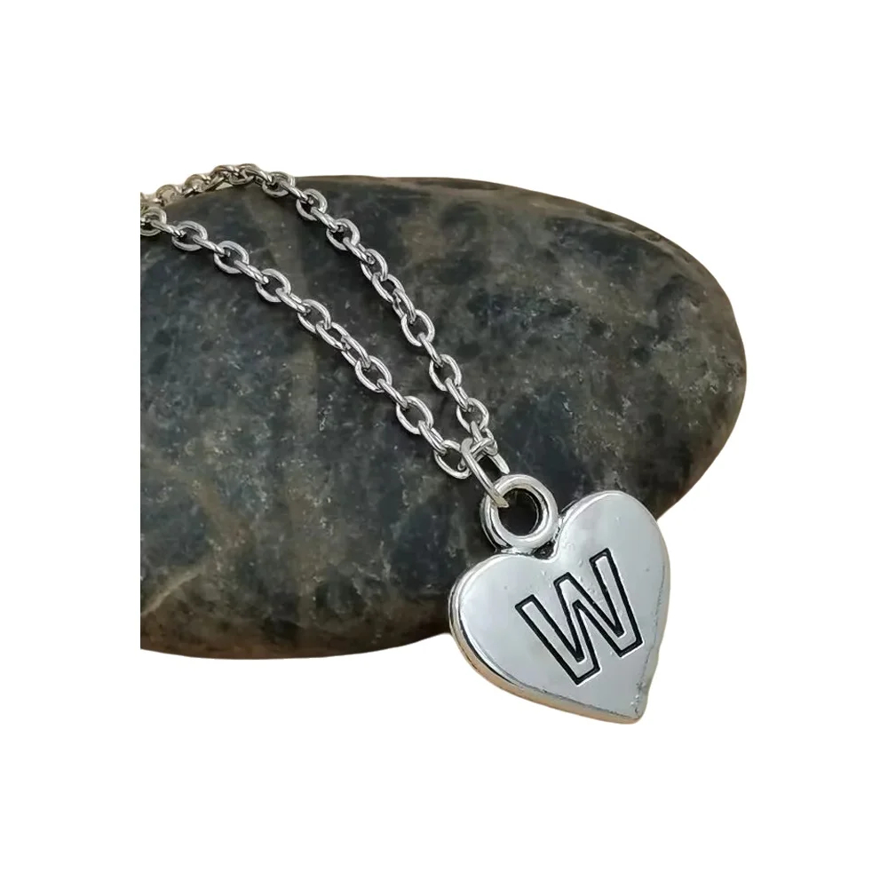 10 ชิ้นตัวอักษร W สร้อยคอจี้หัวใจของขวัญวันเกิดวันวาเลนไทน์ A-1064d