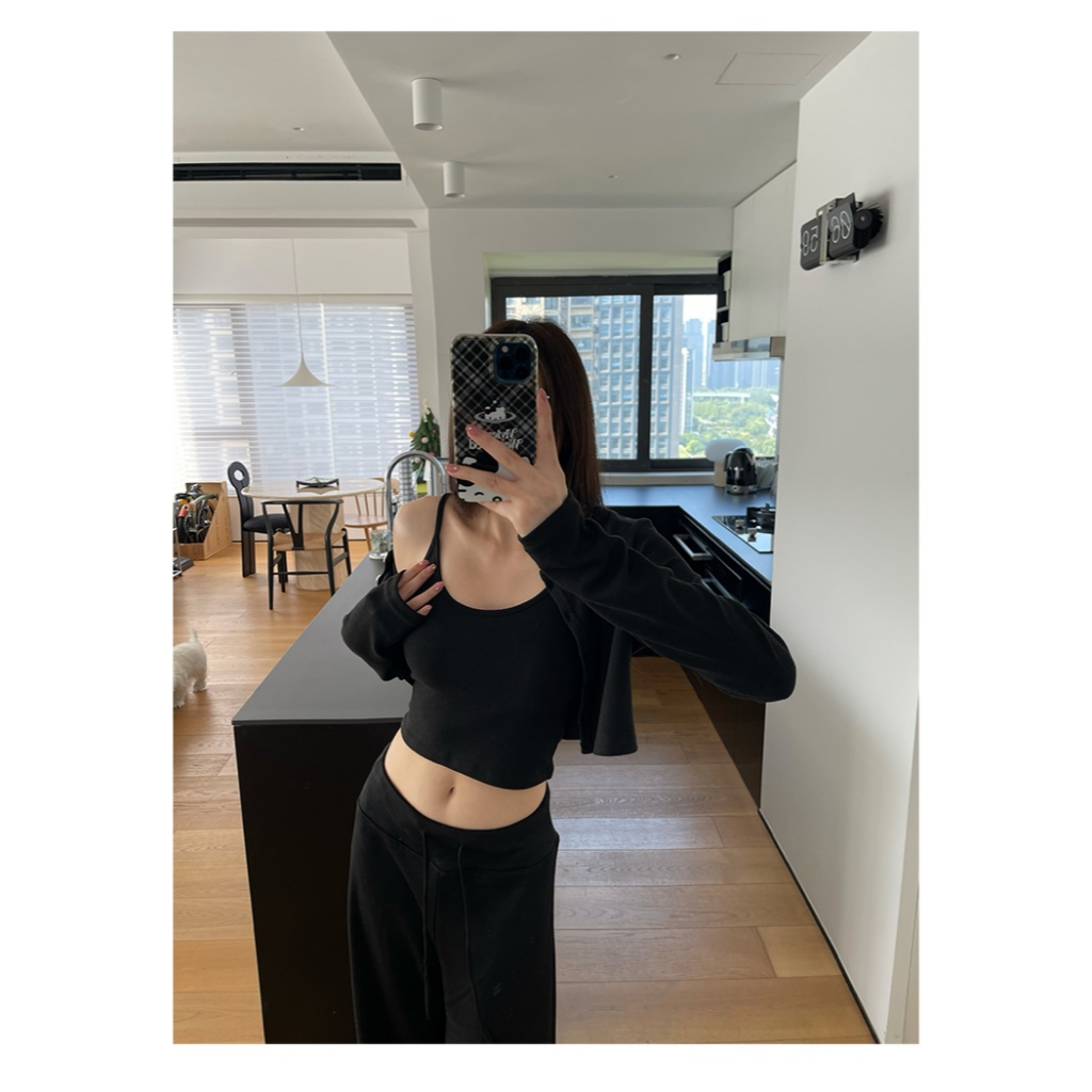 Hotpink ส่งจาก Bangkok🔥ชุดสูทบ้าน 3 ชิ้น สบายๆ เหมือนอยู่บ้าน ประกอบด้วยเสื้อคาร์ดิแกน กางเกงขายาว และสลิง - รูปที่ 3