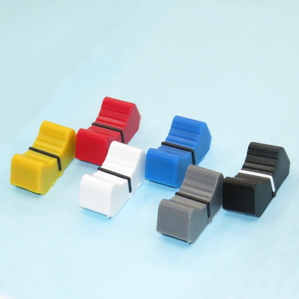 6 ชิ้นสไลด์ตรง Fader Knob Cap สําหรับ Yamaha Allen & Heath Soundcraft Mixer