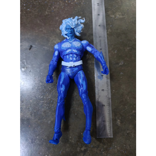 (ไม่มีกล่อง) McFarlane Neptune Variant Ice Neptune Action Figure