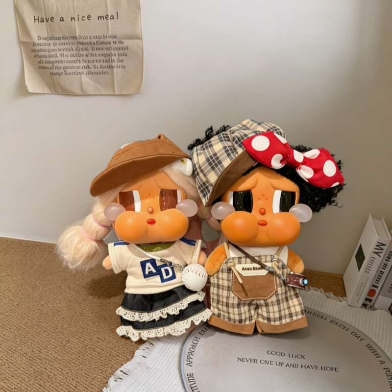 เฉพาะเสื้อผ้า CRYBABY Crying Baby Vacation Vacation Vacation Baseball Baby Little Detective เสื้อผ้า