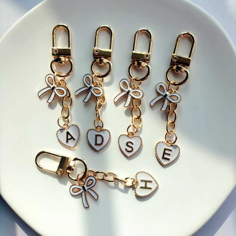 1 PC Pretty Bow และหัวใจพวงกุญแจสําหรับกระเป๋าถือตกแต่ง DIY จี้เครื่องประดับของขวัญ