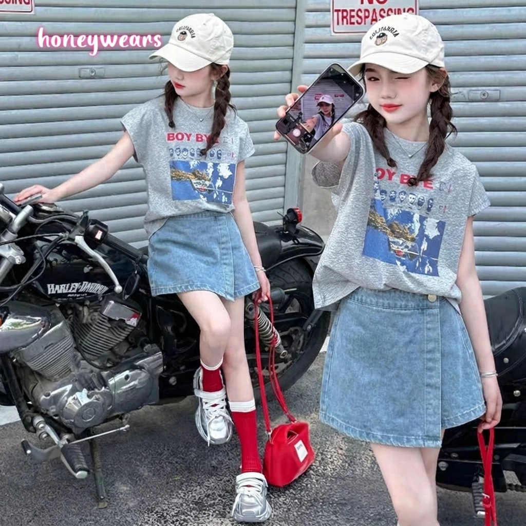 honeywears⚡พร้อมส่ง⚡กระโปรงกางเกงยีนส์เด็ก กงงยีนส์ขาสั้นอินเทรนด์ ผ้านิ่ม เอวยางยืด แฟชั่นเด็กผู้หญิงสไตล์เกาหลี สวมใส่ง่ายในวันสบายๆ ไซส์ 110-160