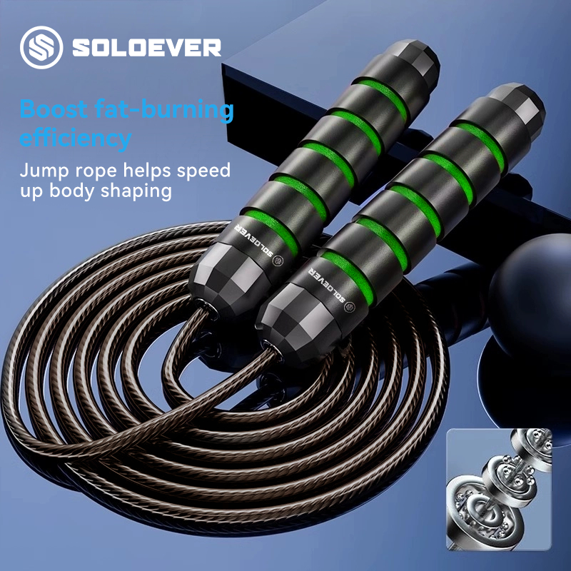 เชือกกระโดดเหล็กปรับได้Anti-Tangle Foam Handles เหมาะสำหรับผู้ใหญ่และเด็ก ใช้งาน