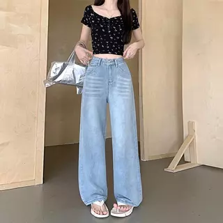 กางเกงยีนส์ทรงขากว้างเอวสูงเข้ารูป สวมใส่สบายและใช้งานได้หลากหลาย