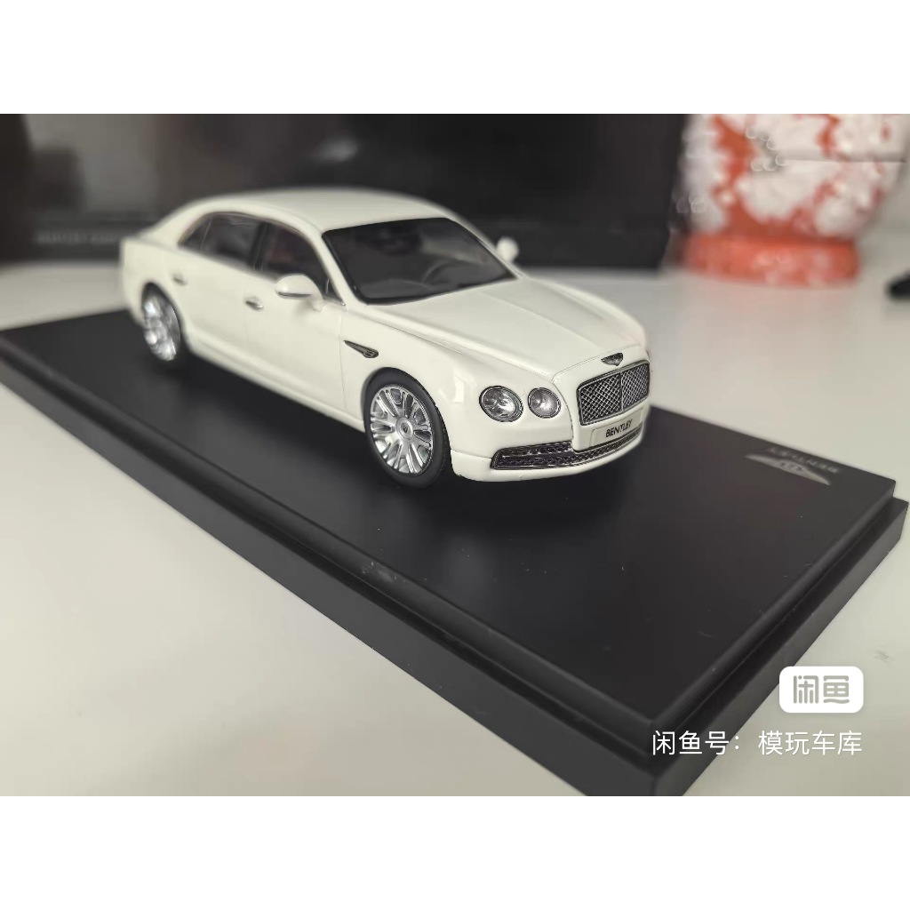 Kyosho Kyosho Bentley รถบิน Bentley รุ่น 1: 43