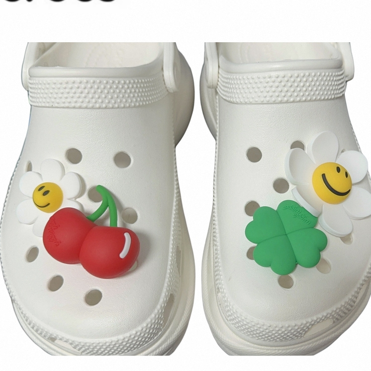 2026 สไตล์ใหม่รองเท้าดอกไม้สามมิติ 3D หมีทิวลิปเป็ดน้อยสีเหลือง drew Series เครื่องประดับผึ้งสไตล์ใหม่ Zhibixing