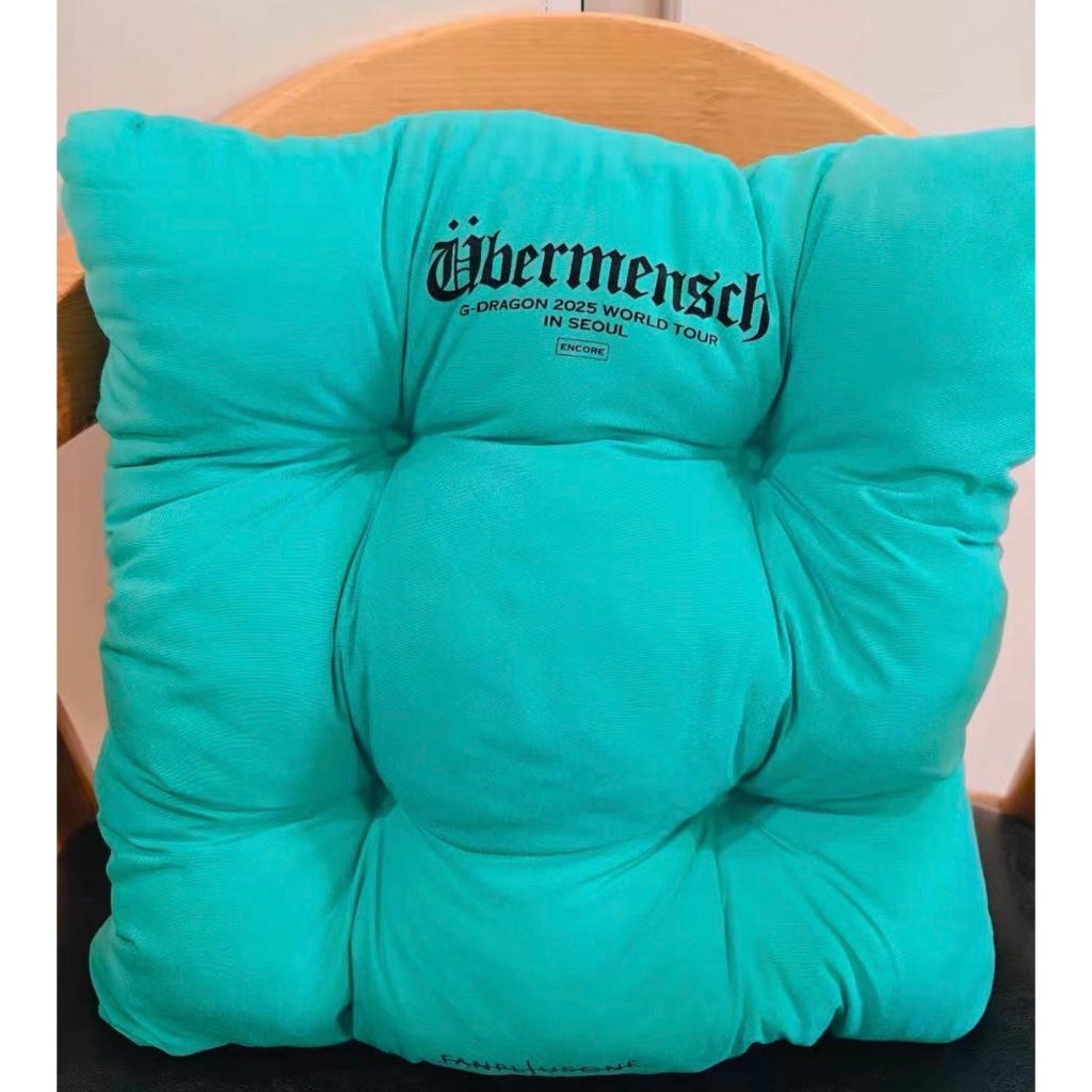 Official GD G-DRAGON G-DRAGON G-DRAGON Seoul Encore Venue Membership Gift Cushion