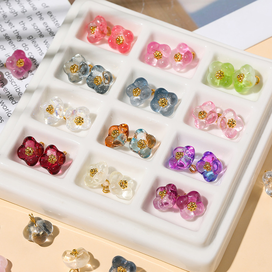 St.kunkka 5 ชิ้น จี้ดอกไม้แก้ว 4 กลีบ มีห่วงทอง วัสดุ DIY สำหรับทำสร้อยข้อมือและงานประดิษฐ์ ราคา ถูกที่สุด ดีลบีเคเค