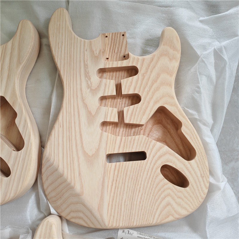 Single Wave 6 สายกีตาร์ไฟฟ้า Ash Body, สําหรับกีตาร์ไฟฟ้า ST 3S เส้นทาง Unpaint HG5