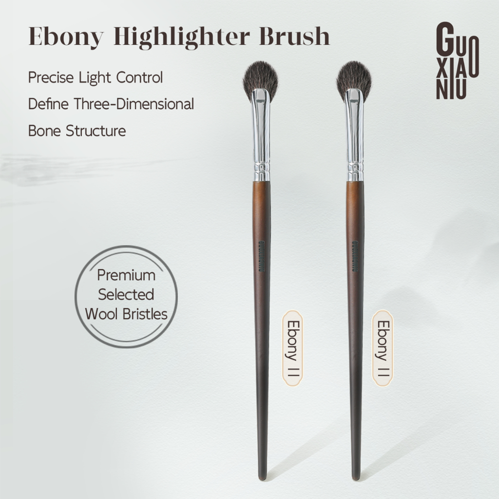 GUOXIAONIU แปรงไฮไลท์รูปทรงพัด ด้ามจับไม้สีดำ ขนแปรงนุ่มพิเศษ คุณภาพสูง จับแป้งได้ดีเยี่ยม เกลี่ยได้อย่างไร้ที่ติ