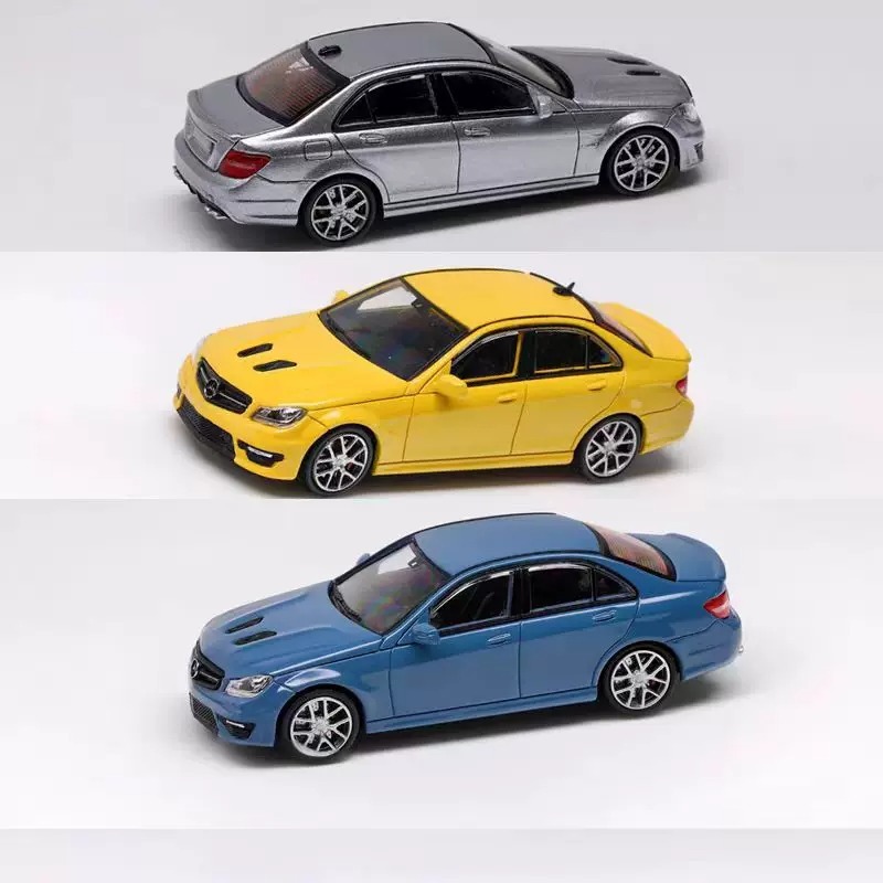 King Model 1/64 Mercedes-Benz AMG C63 W204 (คลังสินค้าพร้อม)