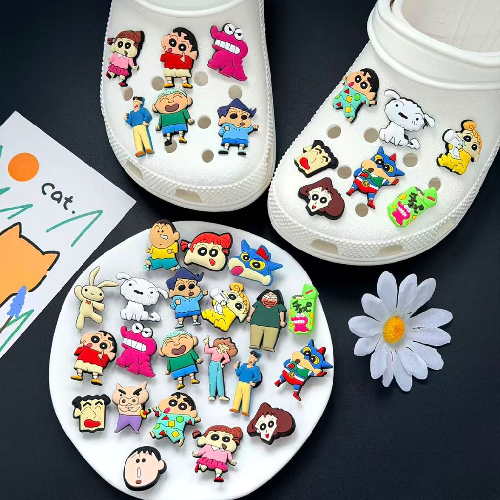 รองเท้า Charms Clog ปุ่มตกแต่ง สร้างสรรค์เองได้ สไตล์การ์ตูนสีสันสดใส