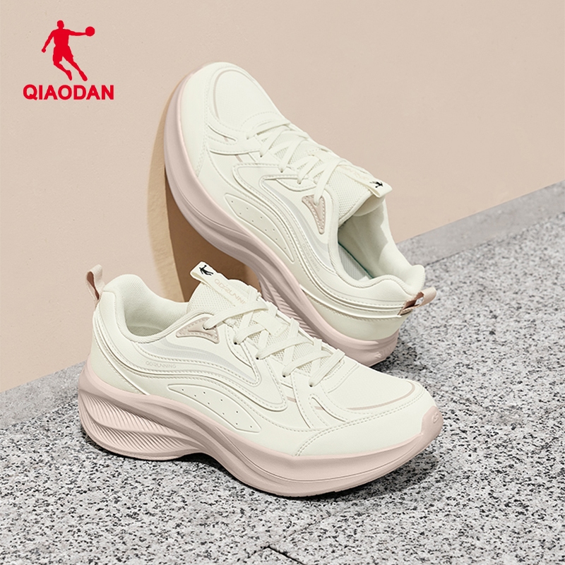 Qiaodan รองเท้าวิ่งกันน้ำและเบาสำหรับนักเรียน  QDB022251252