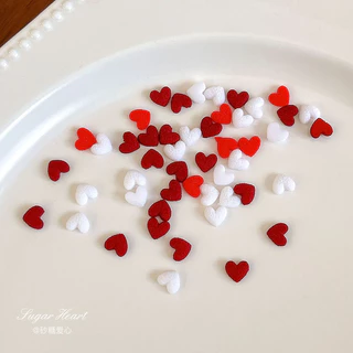 Rou Bao 50 ชิ้นเล็บน้ําตาลหัวใจไวน์แดงสีขาวผสมเล็บ Art DIY Charms ตกแต่ง