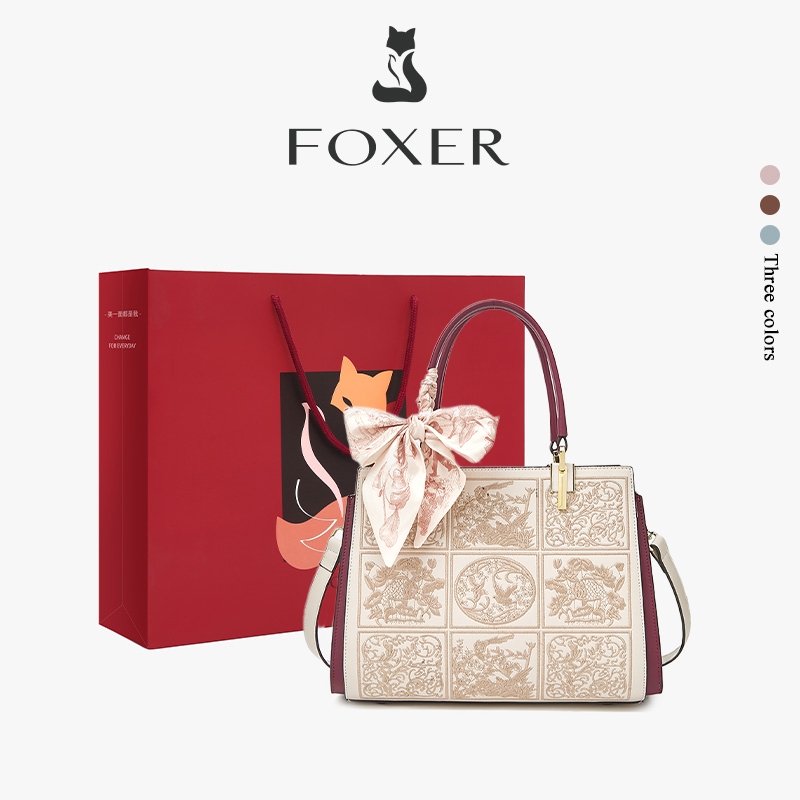 FOXER กระเป๋าสะพายข้างสำหรับผู้หญิง ทำจากหนังแท้ จุของได้เยอะ