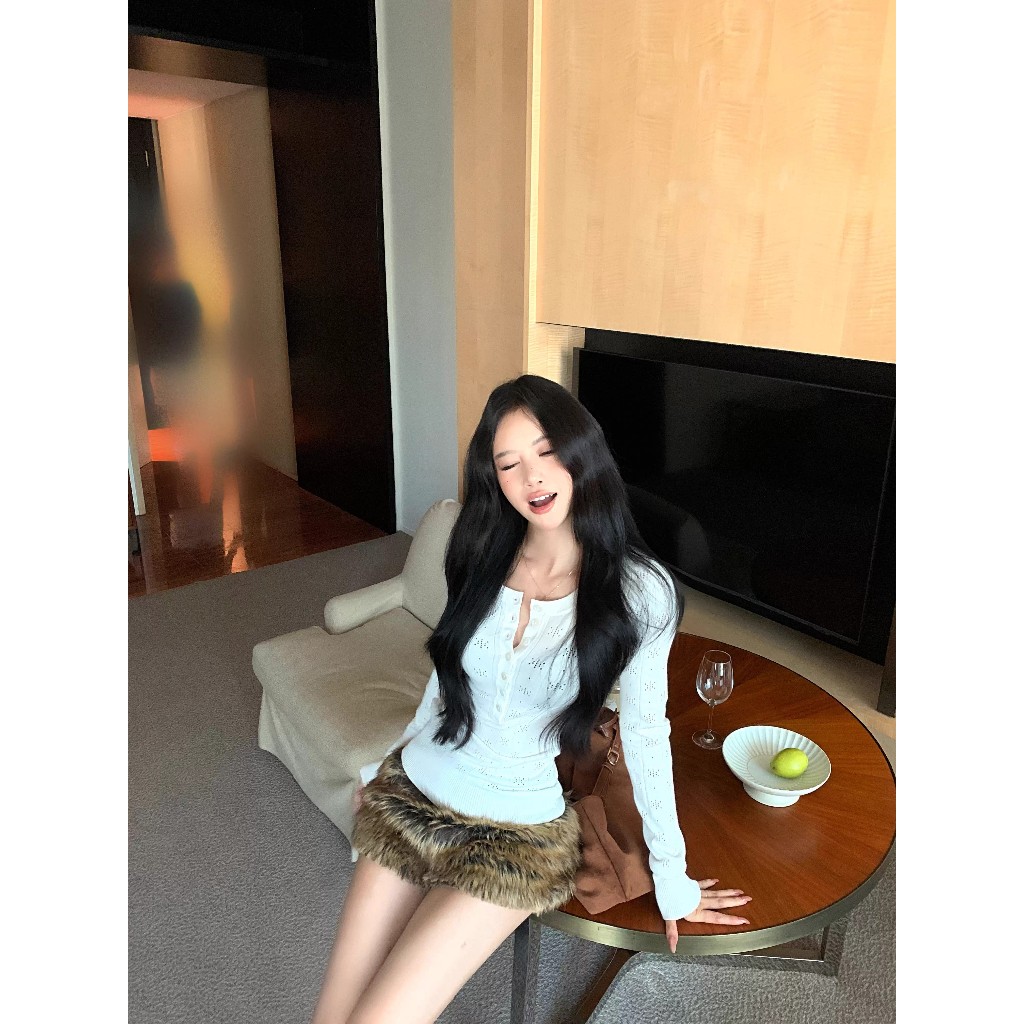 KOKOMI เสื้อถักผู้หญิงแขนยาวสไตล์เรียบหรู เหมาะสำหรับฤดูหนาว