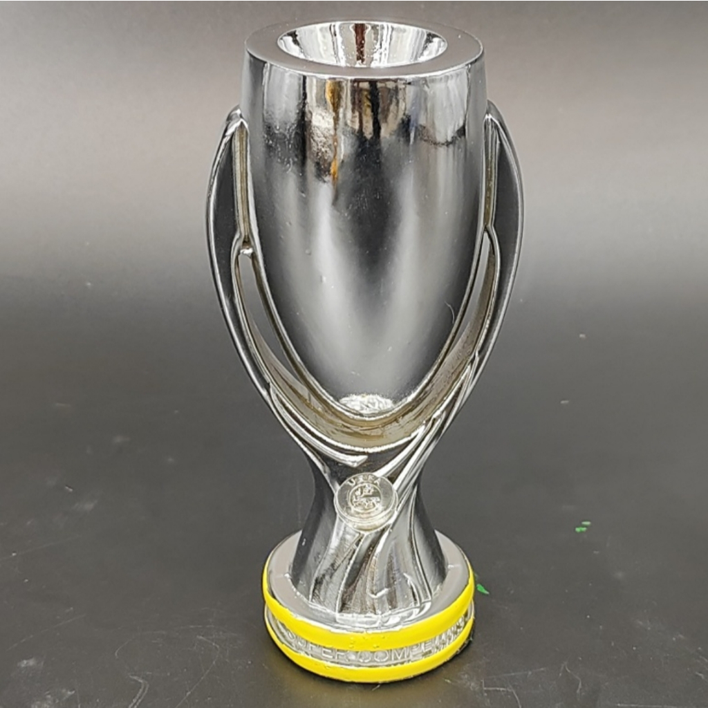 UEFA Super Cup SC ถ้วยรางวัลแชมป์ยุโรป Europa League รุ่นเครื่องประดับของขวัญ