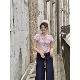 เสื้อเชิ้ตแขนสั้นสไตล์เกาหลี สีทึบสำหรับผู้หญิง