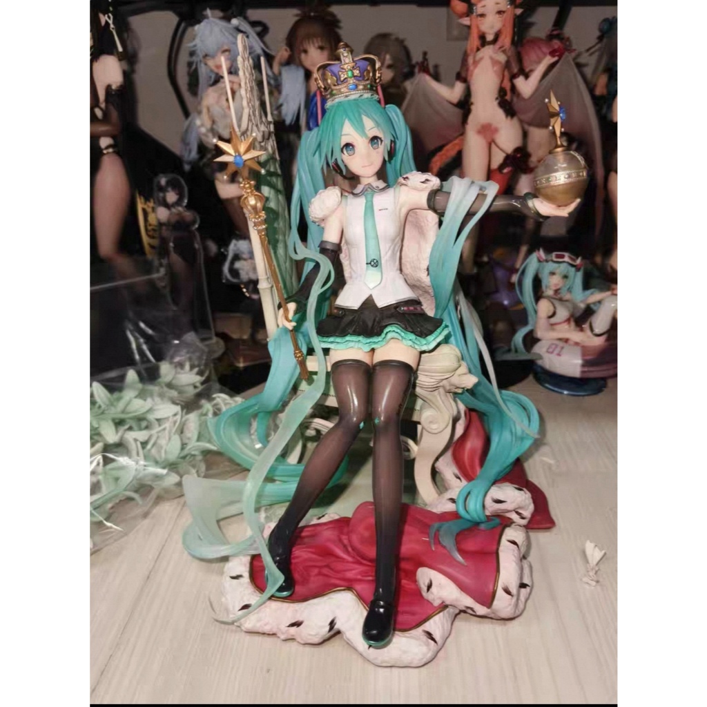 ฟิกเกอร์ Spiritale Hatsune Miku 39th Anniversary Crown Hatsune 1/7