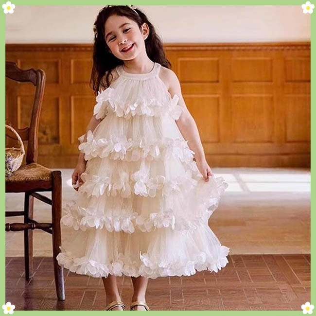 ชุดเดรสเด็กหญิงคอห้อย ระบายกลีบ 5 ชั้น – ลายเลเยอร์สวยหรู สำหรับโอกาสพิเศษ