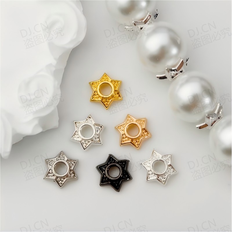 ADJ0096 ชุดอุปกรณ์เครื่องประดับ DIY ประกอบด้วยลูกปัดหลากสี หูกระดุม และอุปกรณ์เสริม สำหรับทำสร้อยข้อ