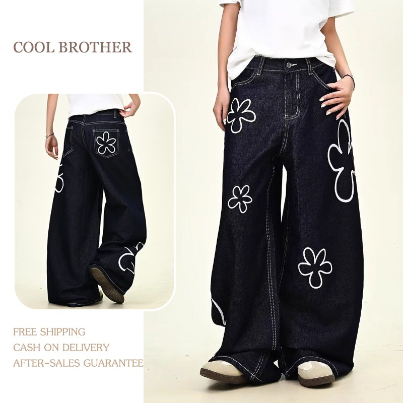 [COOL BROTHER]กางเกงยีนส์เอวสูงลายดอกไม้สำหรับฤดูร้อน สไตล์อเมริกันย้อนยุค แนวนอนชิลล์ หลวมสบาย สำหรับทุกคน