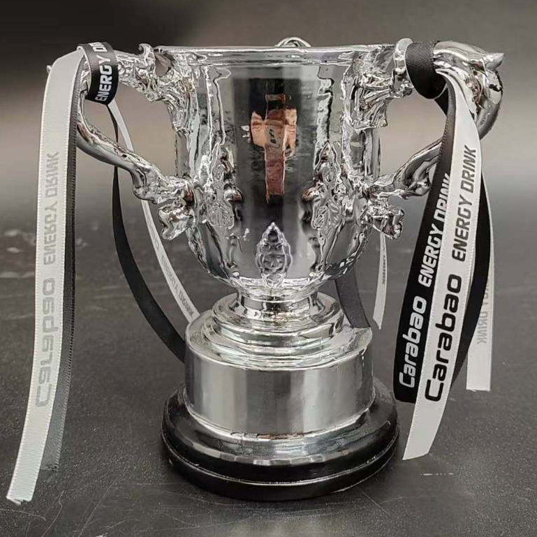 Karabao EFL Cup Trophy Newcastle United UK ยุโรปอังกฤษ winner แชมป์ฟุตบอลลีเลียนแบบเครื่องประดับ