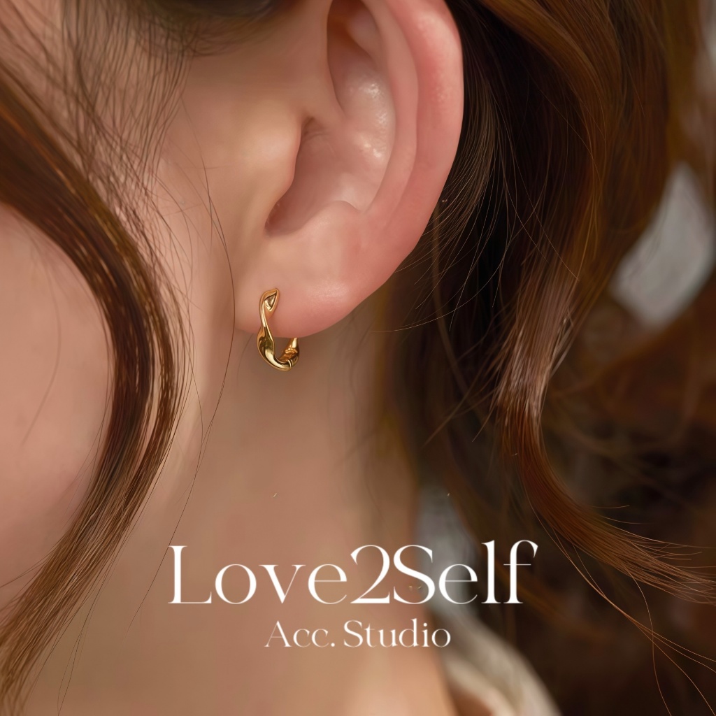 Love2Self E287 Hypoallergenic Silver Plated Mobius Hoop ต่างหูเรขาคณิต Twist Helix สําหรับ WOmen