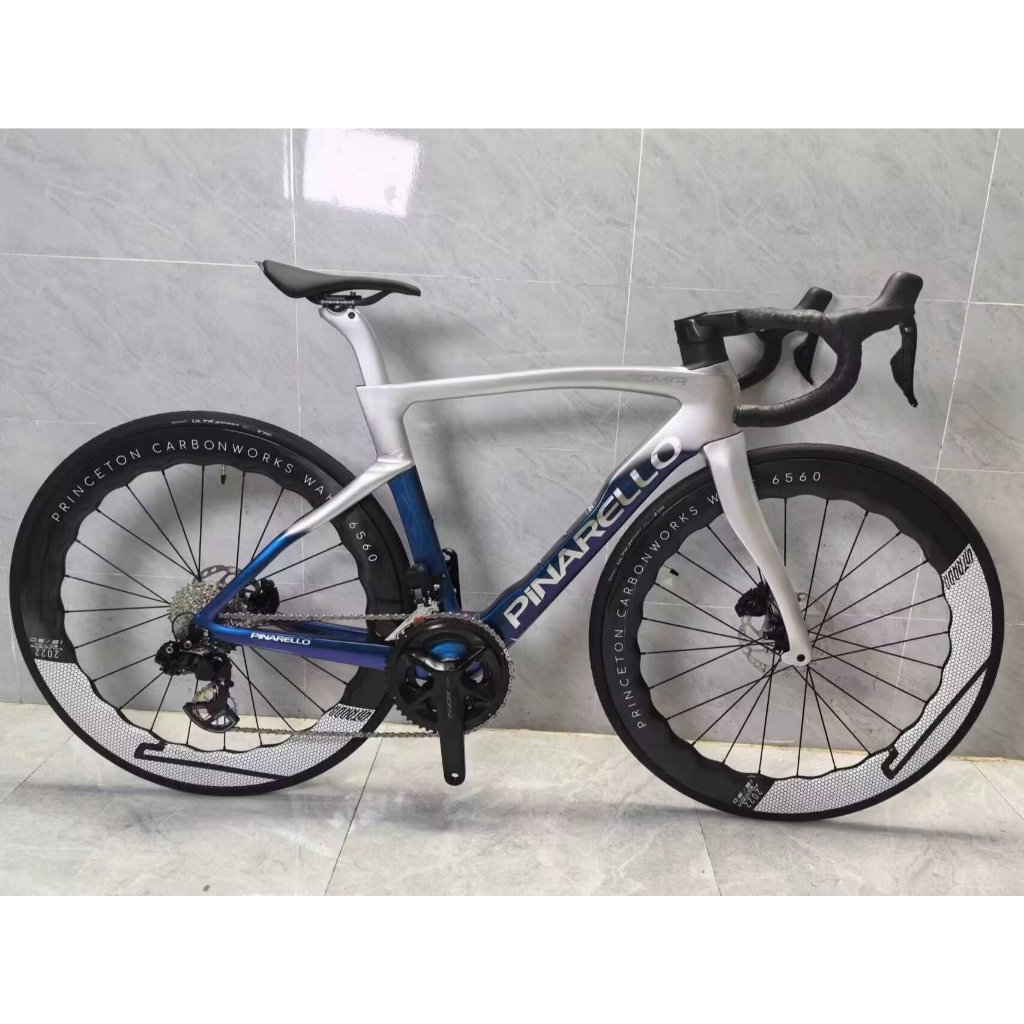 กรอบจักรยานเสือหมอบcarbon fiber ขนาด 700C เหมาะสำหรับการขี่ทุกประเภท