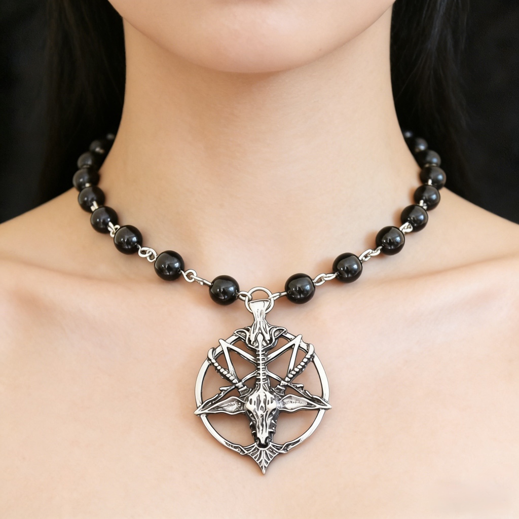 Y2k ยุโรปสไตล์อเมริกัน Original Retro Niche ที่ไม่ซ้ํากัน Skull สร้อยคอหัวแกะรอบ Gothic Punk Hip-Hop จี้