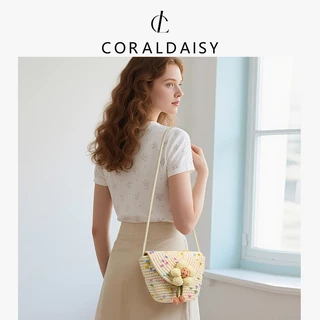 CORALDAISY กระเป๋าผู้หญิงปี 2026 ดอกไม้น่ารัก กระเป๋าสะพายข้างทอ สายสะพายยาว กระเป๋าสะพาย พนังสแนป