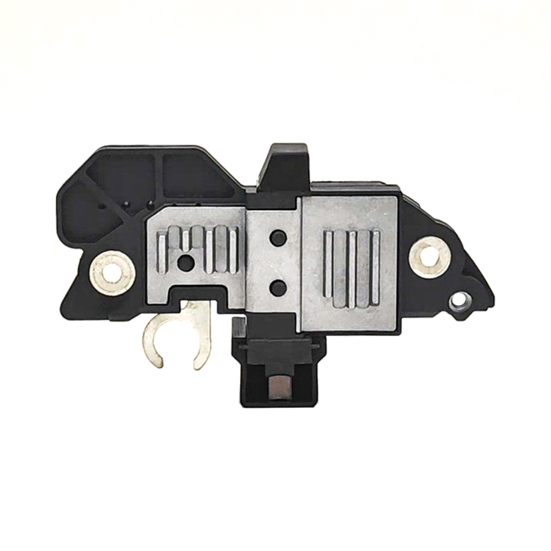 Auto denki ic เครื่องควบคุมแรงดันไฟฟ้าไดชาร์จ 24v 13420100 / 04-011 สําหรับ VRB396 ARB0298WA 861025 