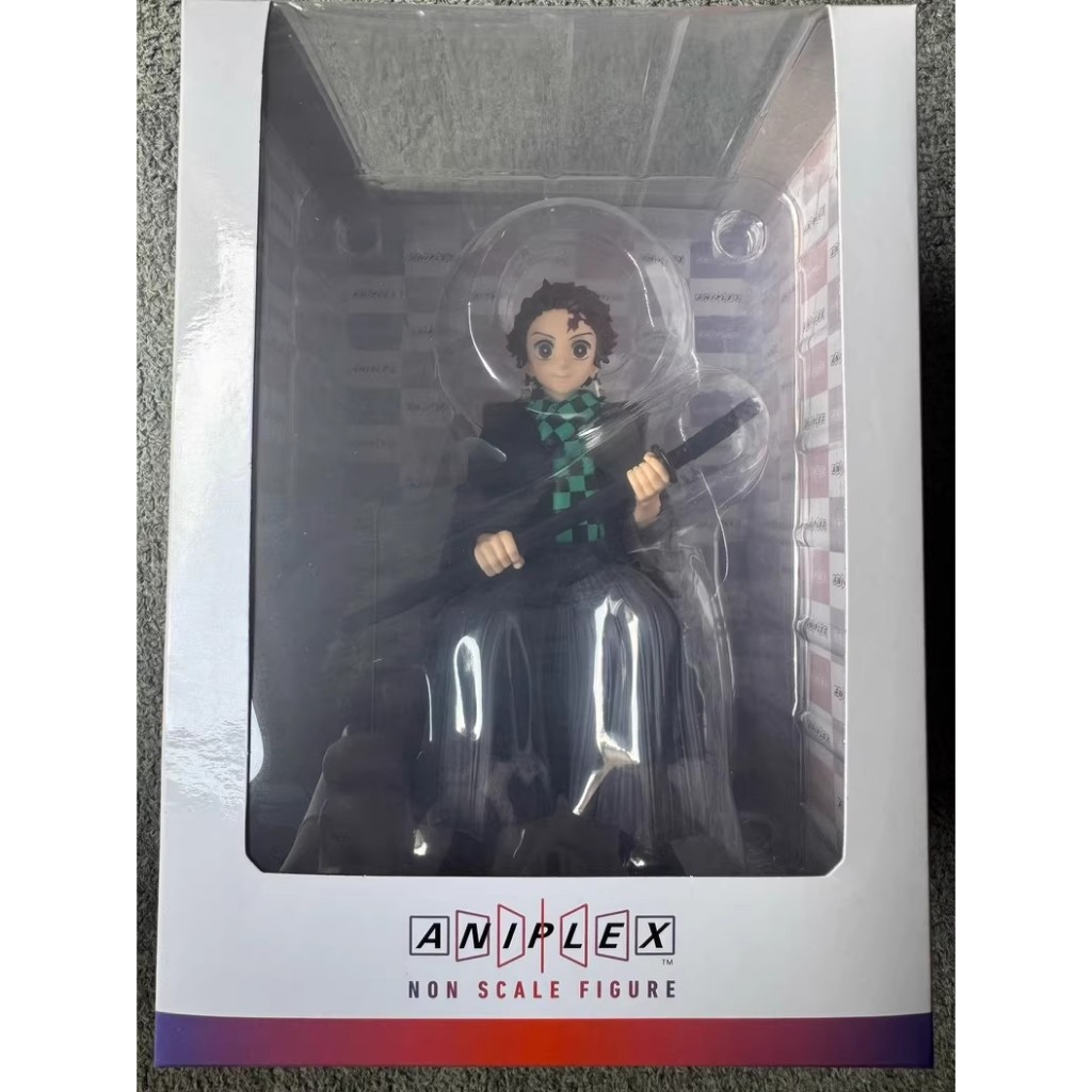 ANIPLEX Demon Slayer Tanjiro Kamado Seated Figure